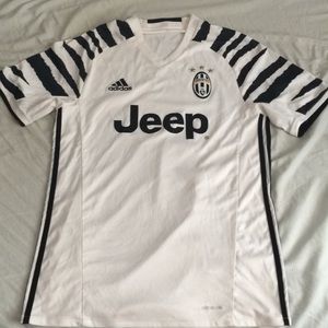 Juventus 16/17 Official Third Kit Size Medium